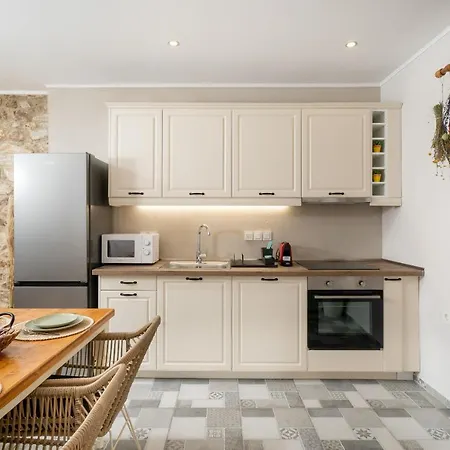 Anasa Thalassas Apartament *