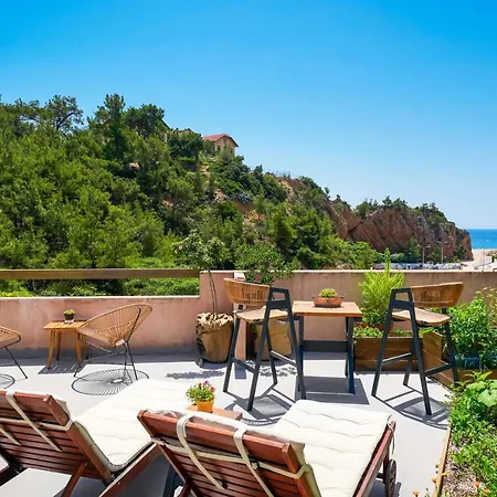 Anasa Thalassas Лименария